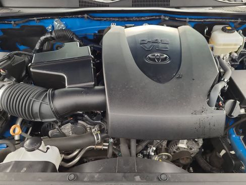 Used 2019 Toyota Tacoma TRD Pro w/ Desert Air Intake Package image 17