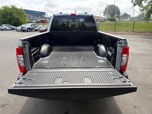 Used 2022 Ford F250 XL w/ Power Equipment Group AWD/4WD image 24