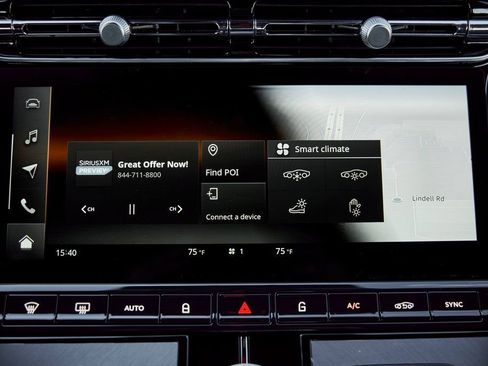 Used 2024 Aston Martin DB12 Coupe image 56