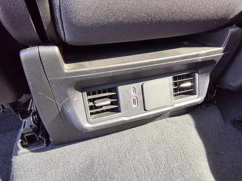 Used 2024 Chevrolet Silverado 2500 Custom w/ Custom Value Package image 25