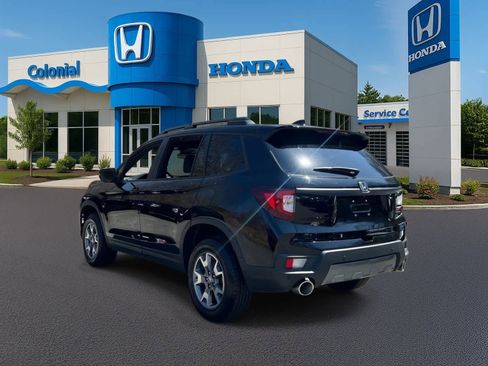 Used 2023 Honda Passport TrailSport image 4