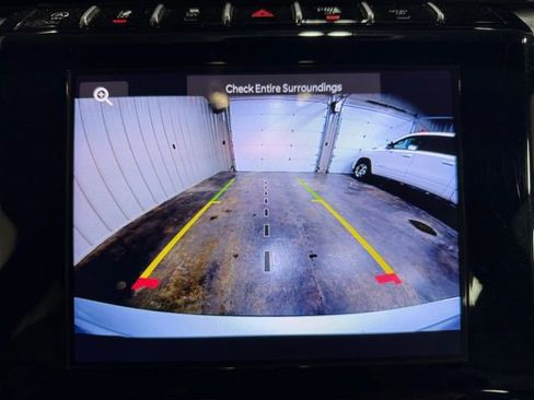 Used 2024 Jeep Grand Cherokee L Laredo image 42