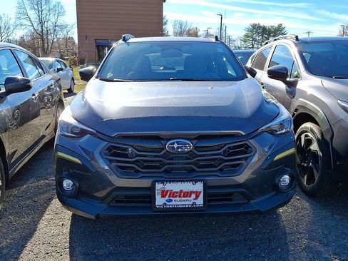 Used 2025 Subaru Crosstrek 2.5i Sport AWD/4WD image 2