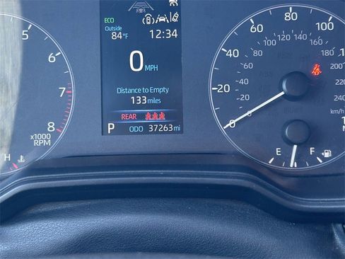 Used 2023 Toyota Corolla SE image 31