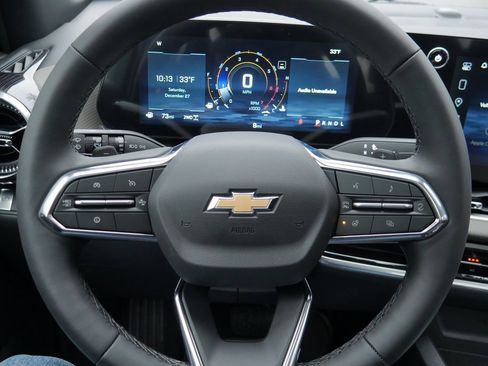 New 2026 Chevrolet Equinox LT w/ Convenience Package II image 12