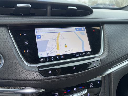 Used 2021 Cadillac XT5 Sportv image 1