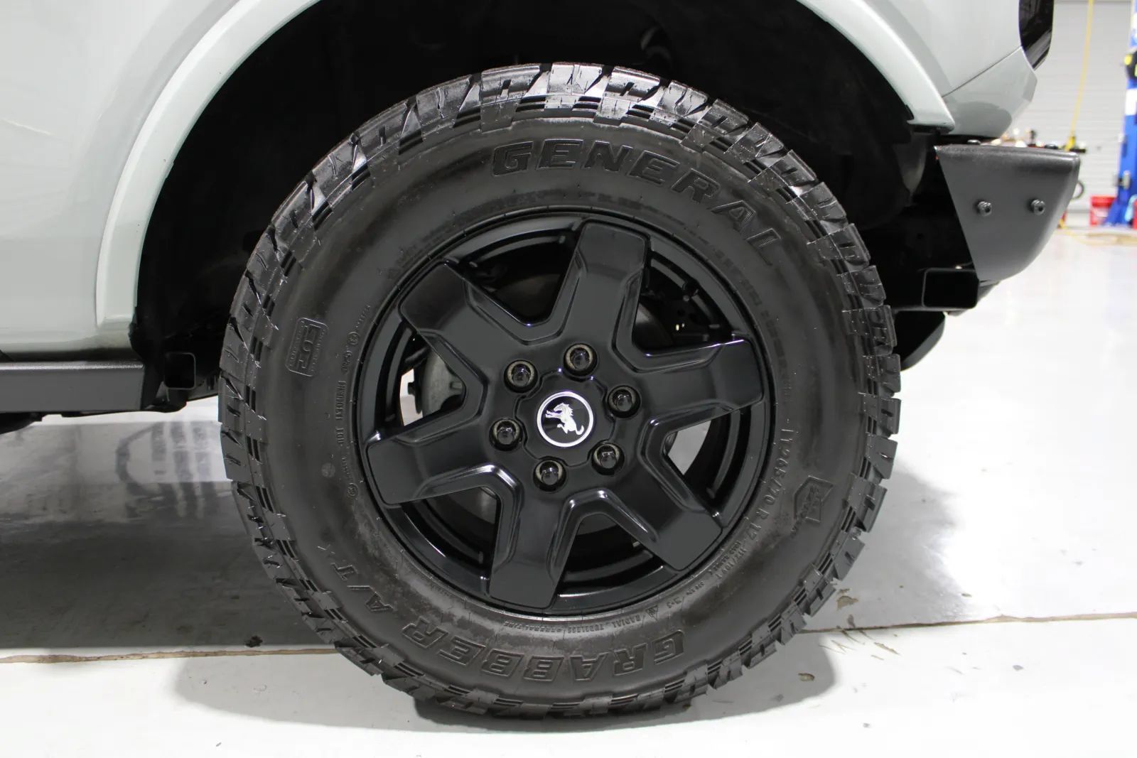 Used 2022 Ford Bronco Outer Banks AWD/4WD image 19