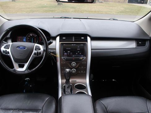 Used 2012 Ford Edge SEL image 30