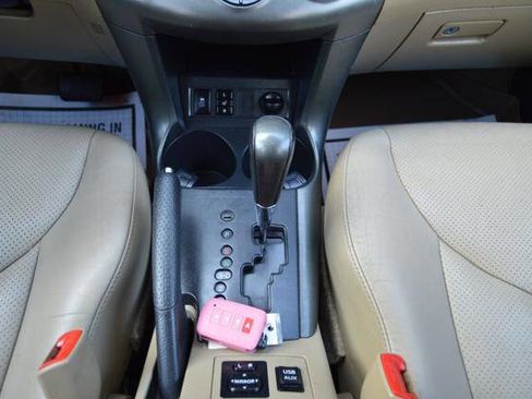 Used 2012 Toyota RAV4 Limited image 25