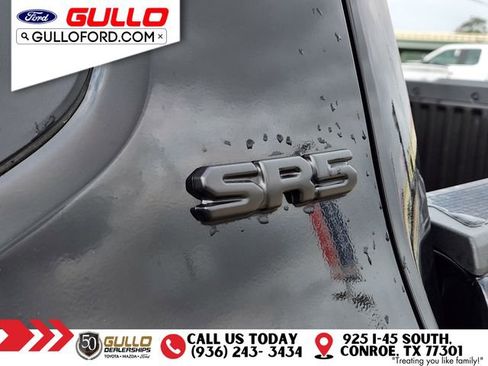 Used 2025 Toyota Tacoma SR5 AWD/4WD image 8