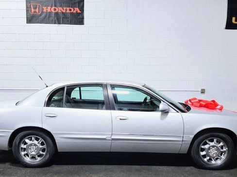Used 2002 Buick Park Avenue w/ Prestige Pkg FWD image 2