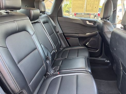 Used 2024 Ford Escape Platinum AWD/4WD image 15