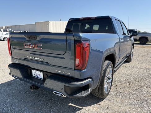 Used 2025 GMC Sierra 1500 Denali w/ Denali Reserve Package AWD/4WD image 5