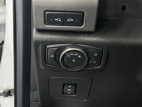 Used 2018 Ford F150 Raptor w/ Equipment Group 802A Luxury image 10