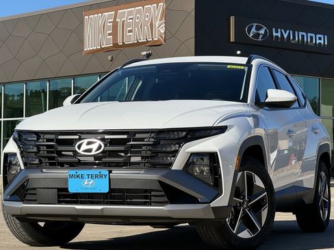 Used 2025 Hyundai Tucson SEL image 1