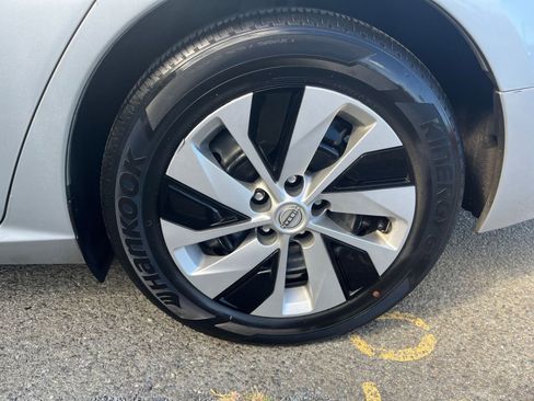 Used 2023 Nissan Altima 2.5 S image 31