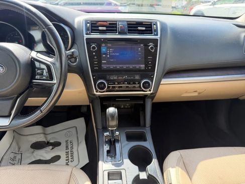 Used 2019 Subaru Outback 2.5i Limited AWD/4WD image 14