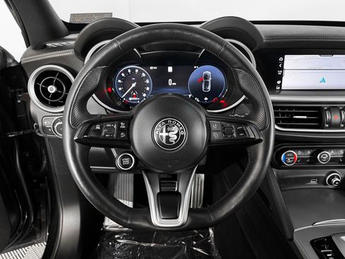 Used 2024 Alfa Romeo Stelvio Ti image 24