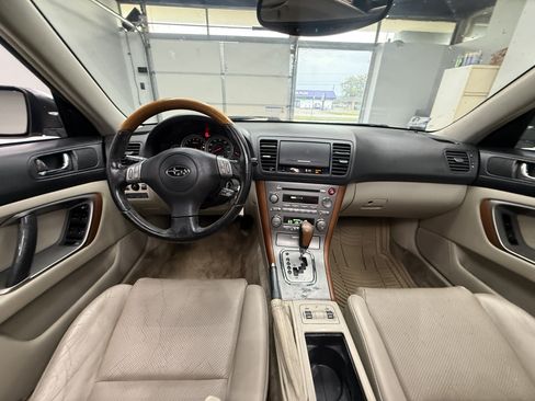 Used 2005 Subaru Outback 3.0R L.L. Bean AWD/4WD image 11