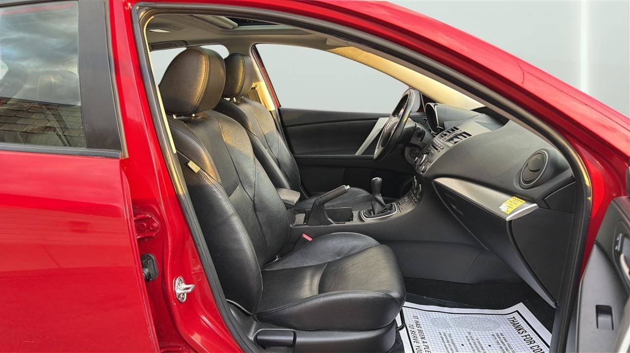 Used 2012 MAZDA MAZDA3 s Grand Touring w/ Tech Pkg FWD image 13