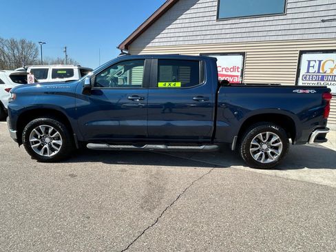 Used 2021 Chevrolet Silverado 1500 LT w/ Bed Protection Package AWD/4WD image 8