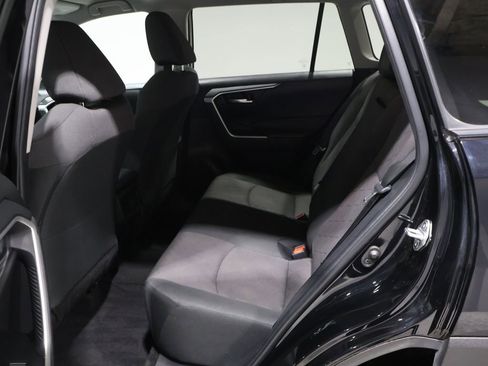 Used 2024 Toyota RAV4 XLE image 17