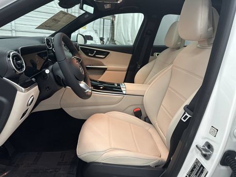 Used 2026 Mercedes-Benz GLC 300 4MATIC image 18