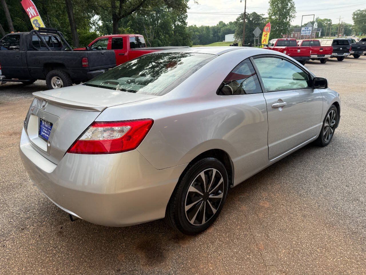 Used 2010 Honda Civic LX image 5