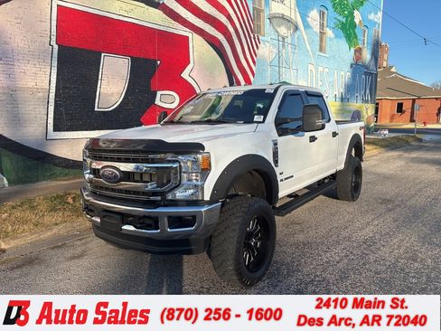 Used 2020 Ford F250 XLT image 1