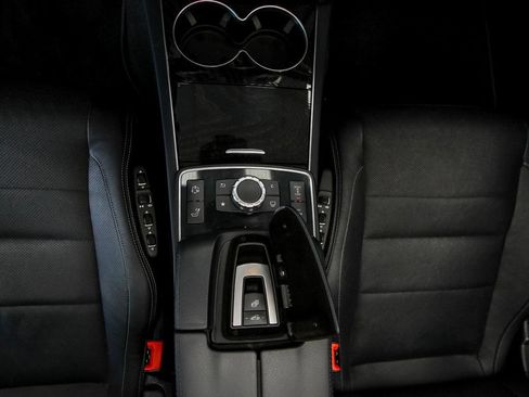 Used 2016 Mercedes-Benz E 400 Cabriolet image 19