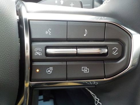 New 2026 GMC Acadia Denali Ultimate w/ LPO, All-Weather Package AWD/4WD image 39