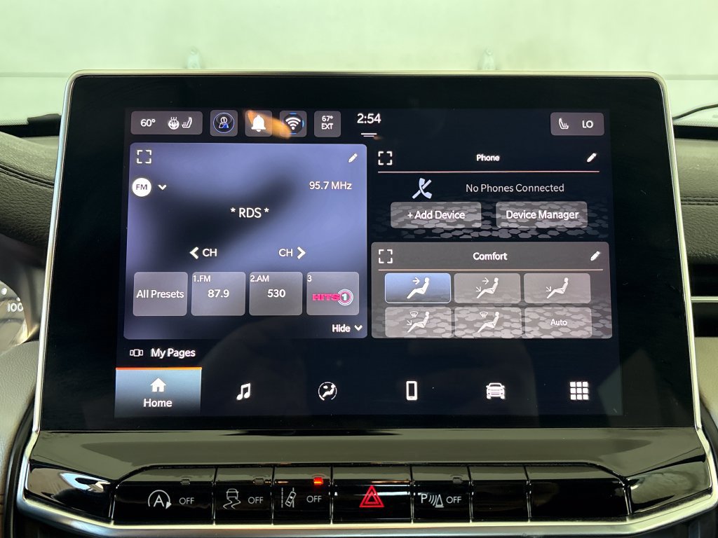 Used 2025 Jeep Compass Limited AWD/4WD image 26