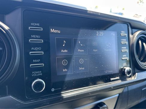 Used 2020 Toyota Tacoma SR RWD image 5
