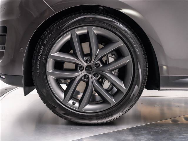 New 2027 Land Rover Range Rover Sport SE AWD/4WD image 11