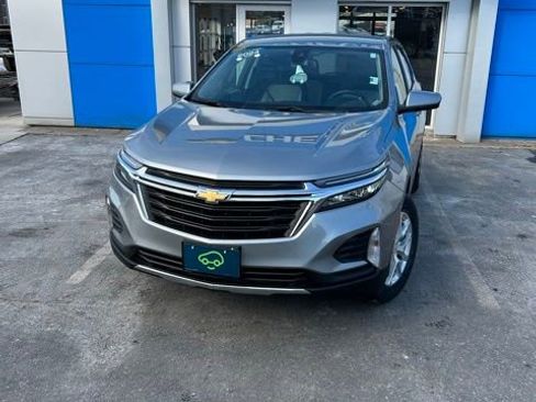 Certified 2024 Chevrolet Equinox LT image 1