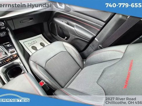 Used 2022 Jeep Compass Trailhawk image 15