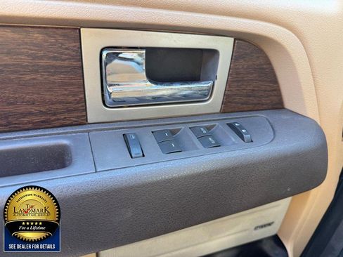Used 2013 Ford F150 Lariat w/ Luxury Equipment Group image 8