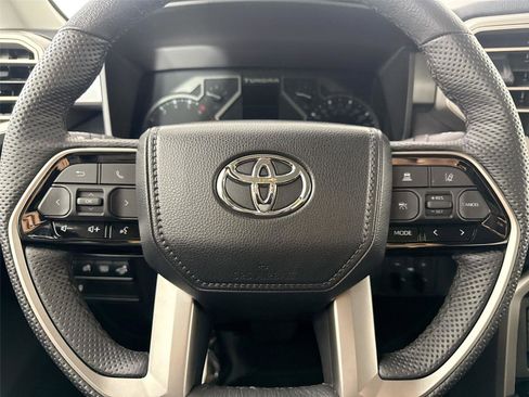 Used 2024 Toyota Tundra SR5 w/ SR5 Premium Package AWD/4WD image 17