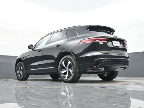 Used 2026 Jaguar F-PACE R-Dynamic S image 43