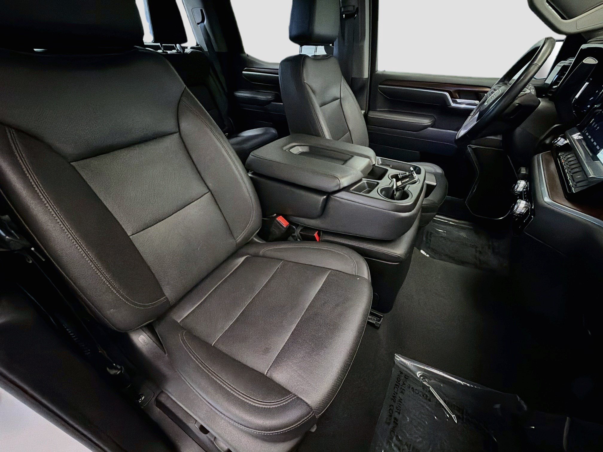 Used 2025 GMC Sierra 1500 SLT RWD image 15