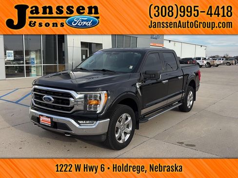 Used 2021 Ford F150 XLT w/ Equipment Group 302A High AWD/4WD image 2