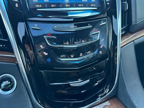 Used 2018 Cadillac Escalade ESV Premium Luxury image 30