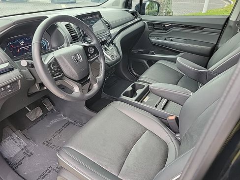 Used 2023 Honda Odyssey Elite image 15