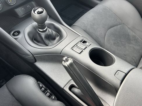 Used 2023 Nissan Z Performance w/ Floor Mat Package (L93) image 15