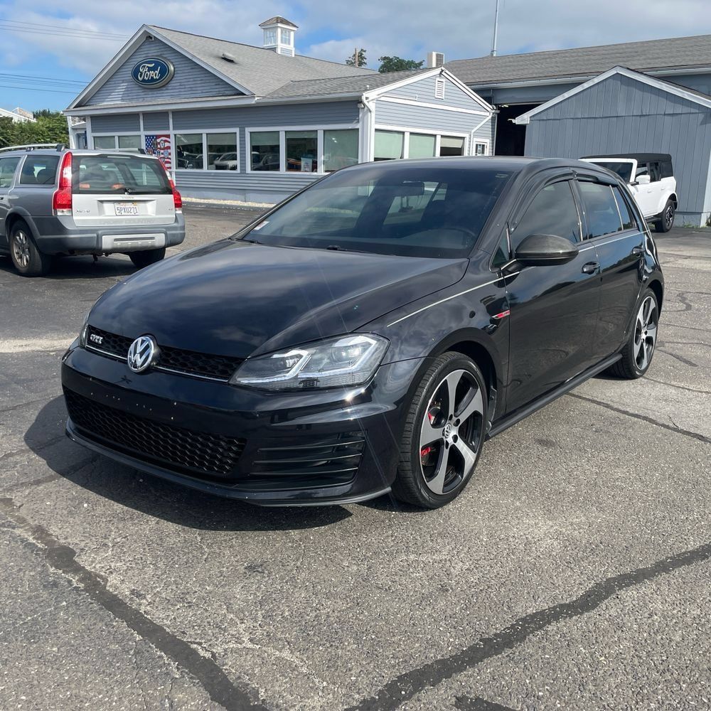 Used 2016 Volkswagen GTI S FWD image 2