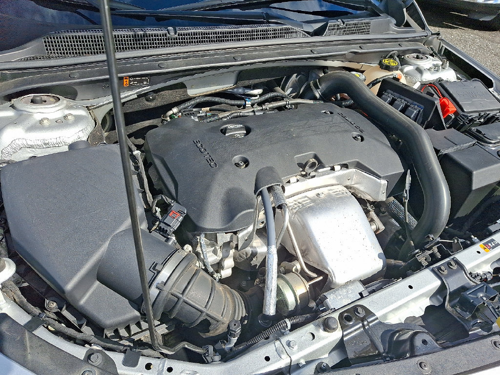Certified 2020 Chevrolet Malibu Premier FWD image 30