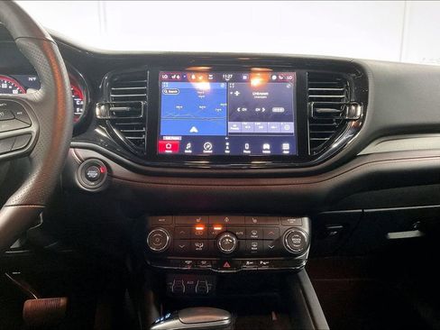 Used 2025 Dodge Durango R/T w/ Blacktop Package AWD/4WD image 7