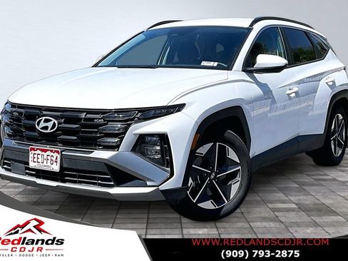 Used 2025 Hyundai Tucson SEL FWD image 1
