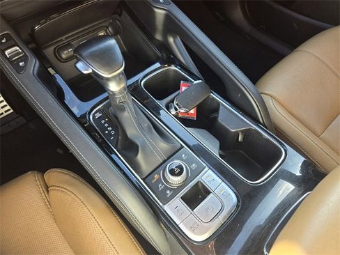 Used 2022 Kia Telluride SX w/ Nightfall Edition Package image 21