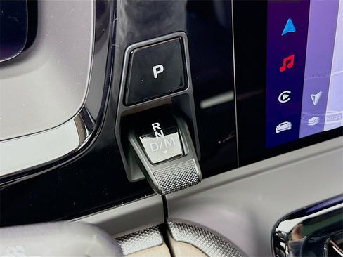 New 2025 Porsche Panamera 4 image 21